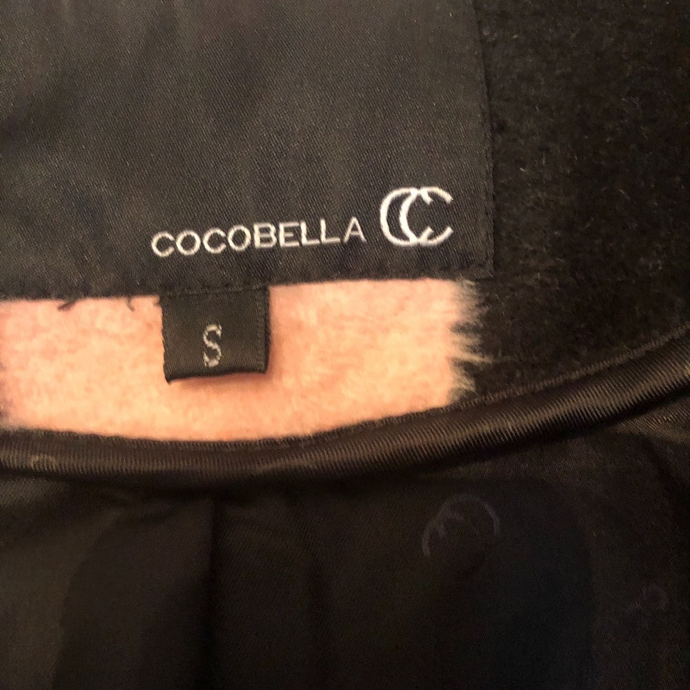 Pink and  black coat - Picture 4 of 4